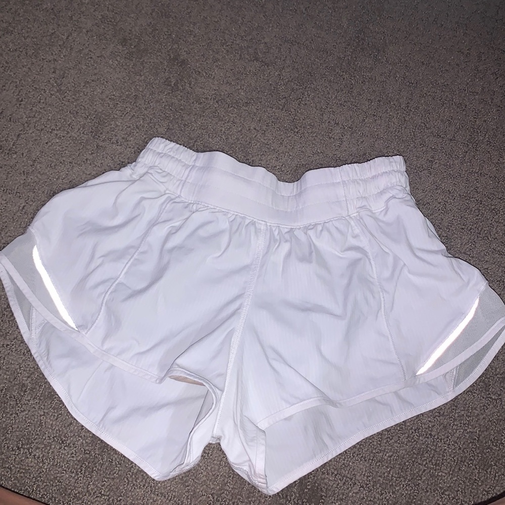 Lulu lemon hotty hot shorts